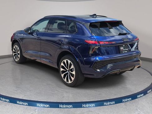 New 2026 Audi Q3 quattro 2.0T AWD/4WD image 7