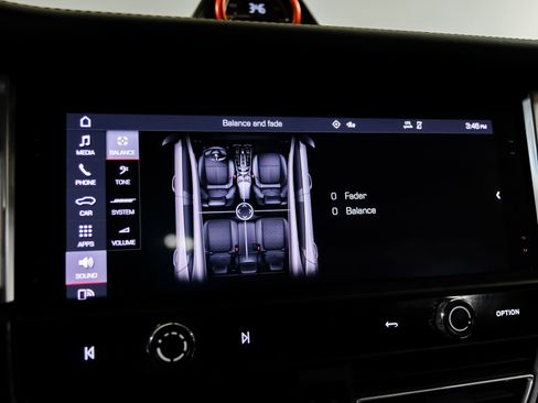 Used 2022 Porsche Macan S AWD/4WD image 35