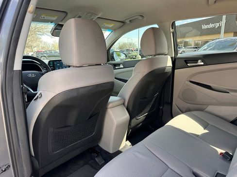 Used 2019 Hyundai Tucson SE image 18
