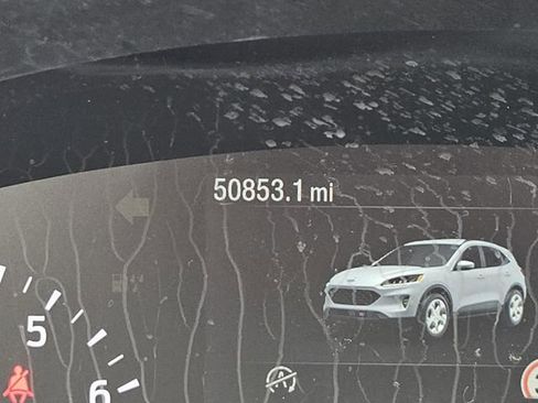 Used 2021 Ford Escape SEL image 25