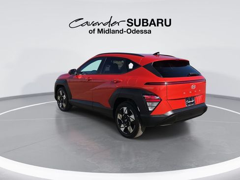 Used 2025 Hyundai Kona SEL FWD image 6