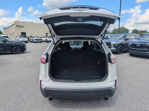 Used 2019 Ford Edge SE w/ SE Fleet Driver's Package FWD image 15