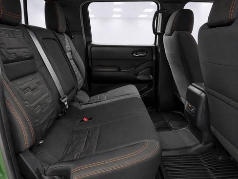 Used 2023 Nissan Frontier PRO-4X w/ Pro Convenience Package AWD/4WD image 23