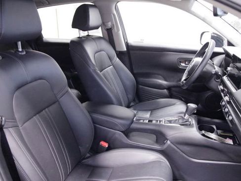 Certified 2024 Honda HR-V EX-L image 14