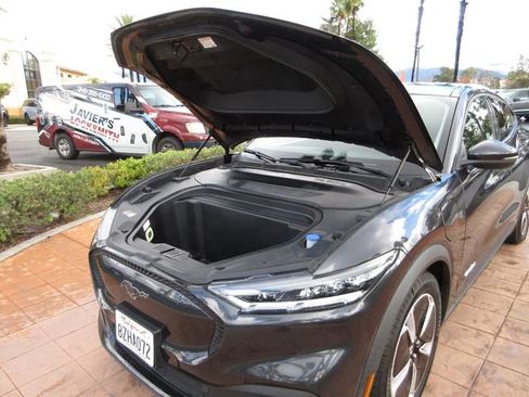 Certified 2021 Ford Mustang Mach-E Select w/ Comfort/Appearance Package image 26