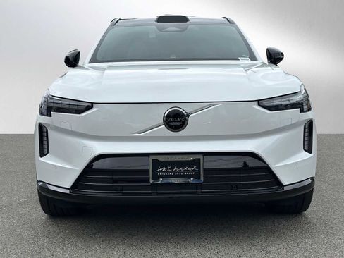 New 2025 Volvo EX90 Ultra image 8