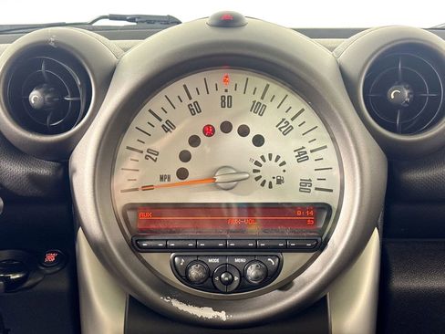 Used 2011 MINI Cooper Countryman Base image 12