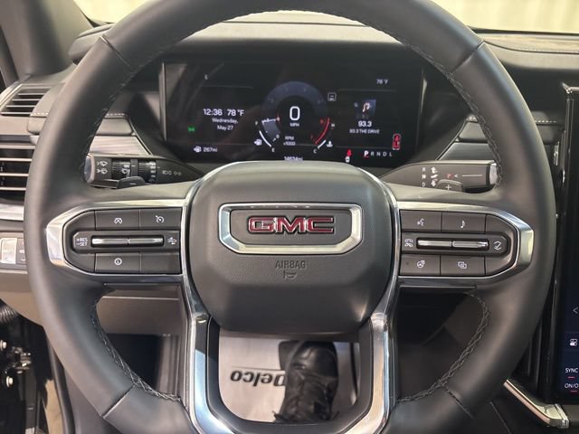 Used 2026 GMC Acadia Elevation w/ Elevation Premium Package FWD image 39