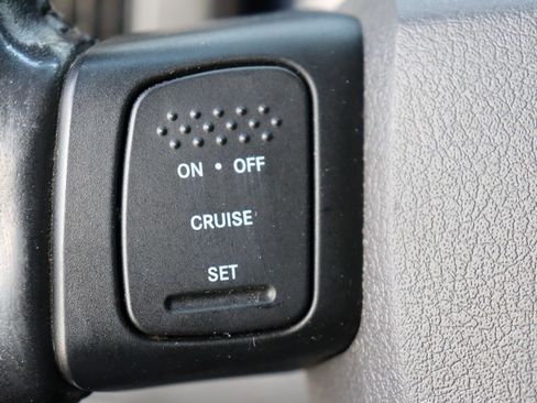 Used 2005 Dodge Ram 1500 Truck 2WD Quad Cab image 22