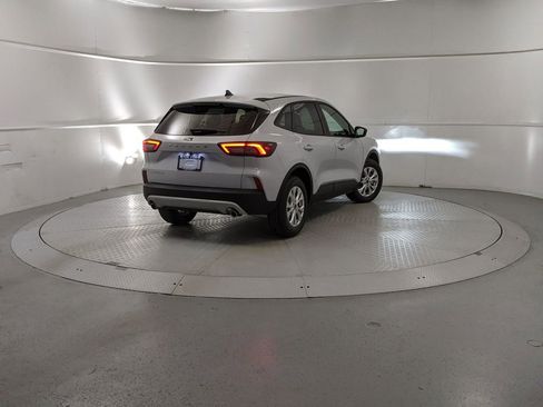 New 2026 Ford Escape Active image 3