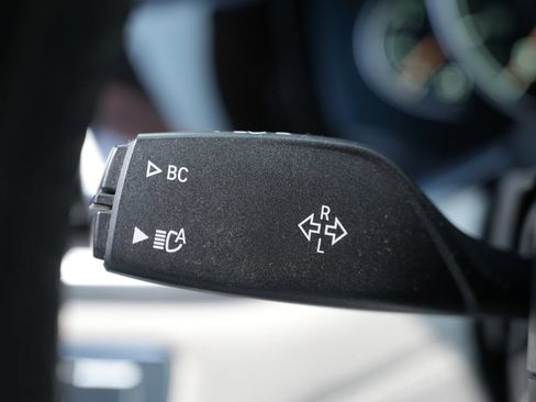 Used 2016 BMW 750i xDrive AWD/4WD image 56