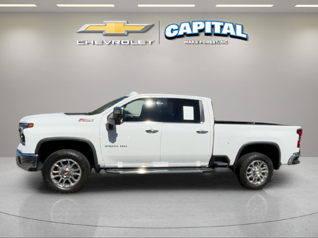 Used 2024 Chevrolet Silverado 2500 LTZ w/ LTZ Premium Package AWD/4WD image 2