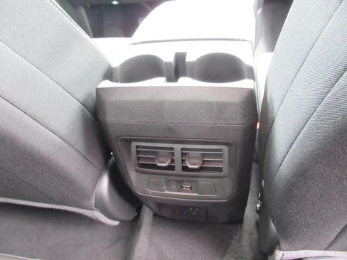 New 2026 GMC Canyon Elevation w/ Convenience Package RWD image 30