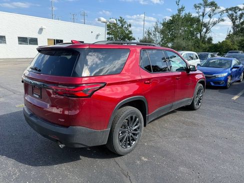 Used 2023 Chevrolet Traverse RS w/ LPO, Floor Liner Package AWD/4WD image 3