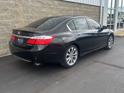 Used 2014 Honda Accord Sport image 3