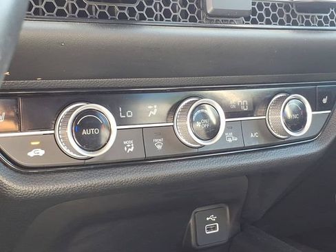 Used 2025 Honda HR-V EX-L image 17