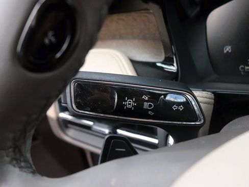 Used 2022 Lincoln Corsair Reserve w/ Sport Package image 24