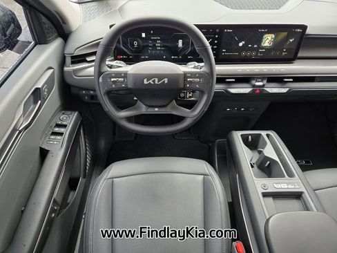 Certified 2026 Kia EV9 Light image 15