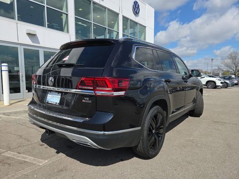 Used 2019 Volkswagen Atlas SEL Premium image 10