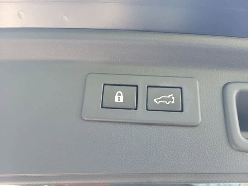 Certified 2022 Subaru Forester Limited AWD/4WD image 35