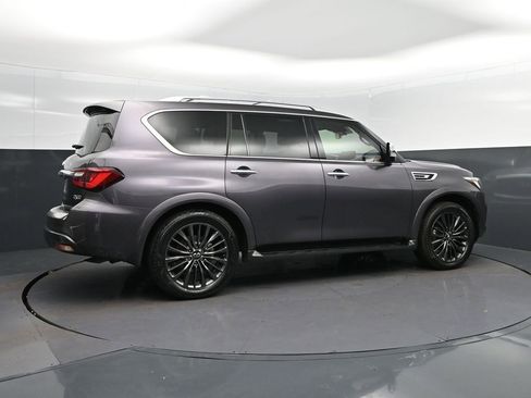 Used 2023 INFINITI QX80 Sensory w/ Cargo Package AWD/4WD image 8