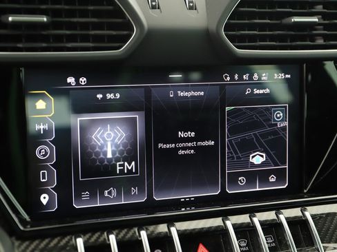 Used 2023 Lamborghini Urus Performante AWD/4WD image 27