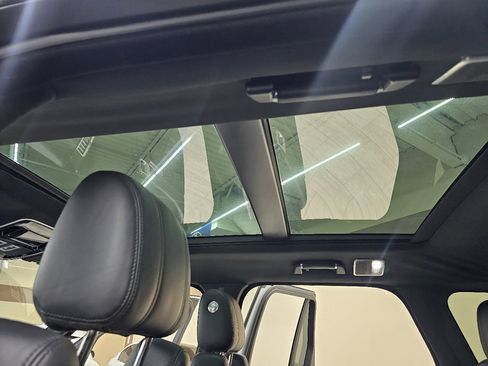 Used 2014 Land Rover Range Rover Supercharged image 38