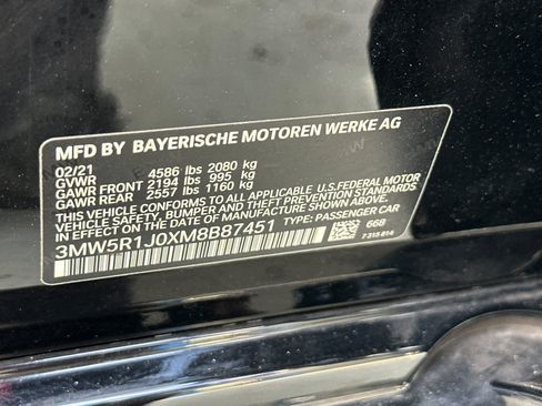Used 2021 BMW 330i Sedan w/ Parking Assistance Package RWD image 28
