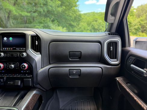 Used 2023 GMC Sierra 2500 Denali w/ Denali Ultimate Package AWD/4WD image 43