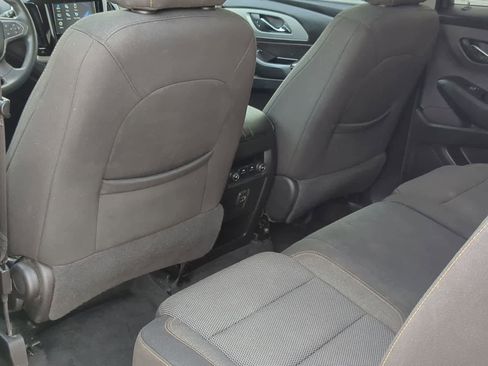 Used 2019 Chevrolet Traverse LS FWD image 18