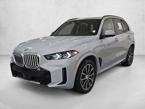 Used 2026 BMW X5 xDrive40i AWD/4WD image 1