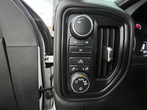 Used 2023 Chevrolet Silverado 2500 W/T w/ Gooseneck/5TH Wheel Package AWD/4WD image 26