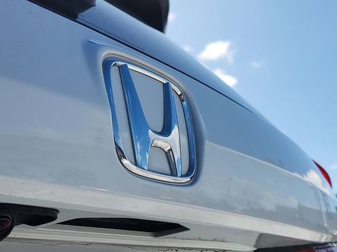 Used 2025 Honda CR-V Sport-L image 30