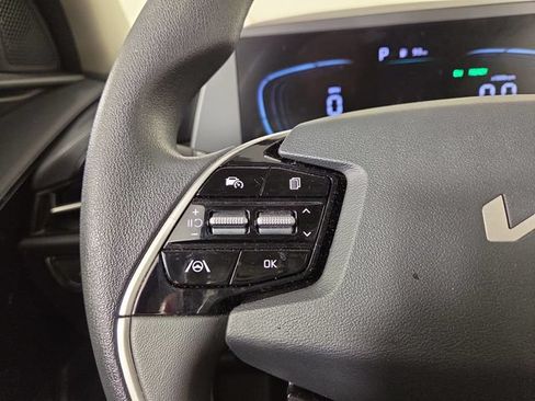 Used 2026 Kia Niro LX FWD image 24