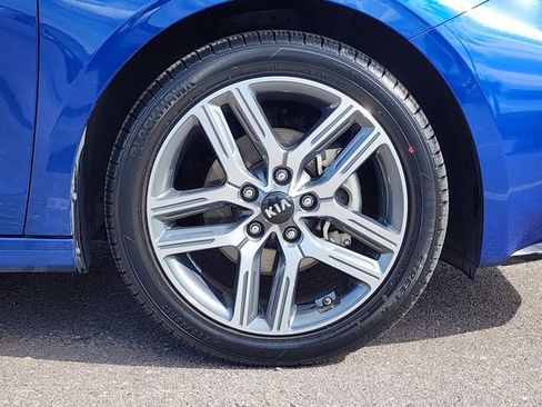 Certified 2019 Kia Forte S FWD image 11