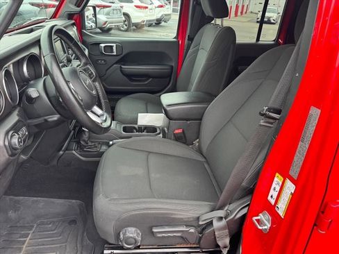 Used 2020 Jeep Gladiator Sport w/ Quick Order Package 24S AWD/4WD image 12