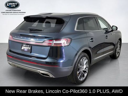 Used 2022 Lincoln Nautilus Reserve AWD/4WD image 3