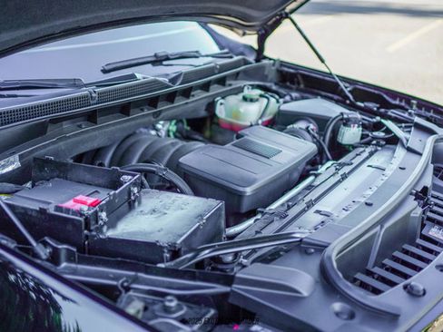 Used 2023 Cadillac Escalade ESV Sport Platinum image 15