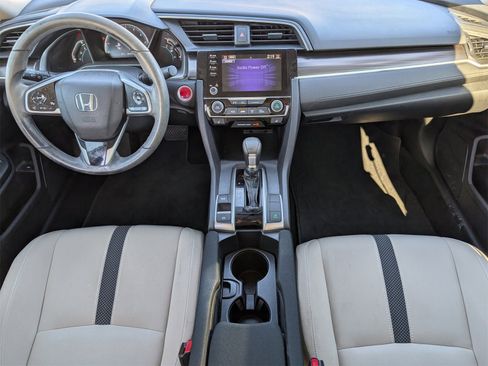 Used 2019 Honda Civic EX image 5