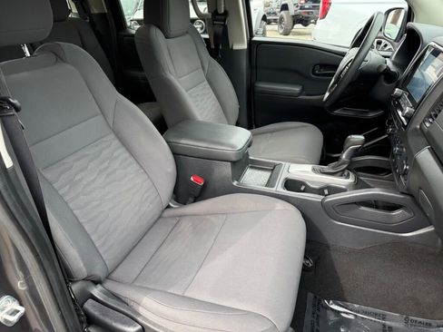 Used 2022 Nissan Frontier S w/ Technology Package AWD/4WD image 26