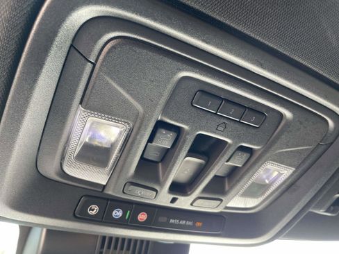 Used 2024 GMC Sierra 2500 AT4 w/ AT4 Premium Plus Package image 16