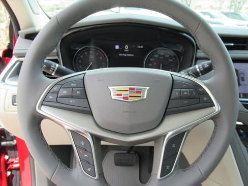 New 2026 Cadillac XT5 Premium Luxury w/ Driver Assist Package image 21