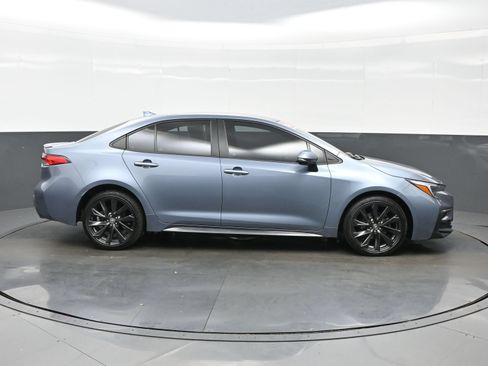 Used 2023 Toyota Corolla SE FWD image 7