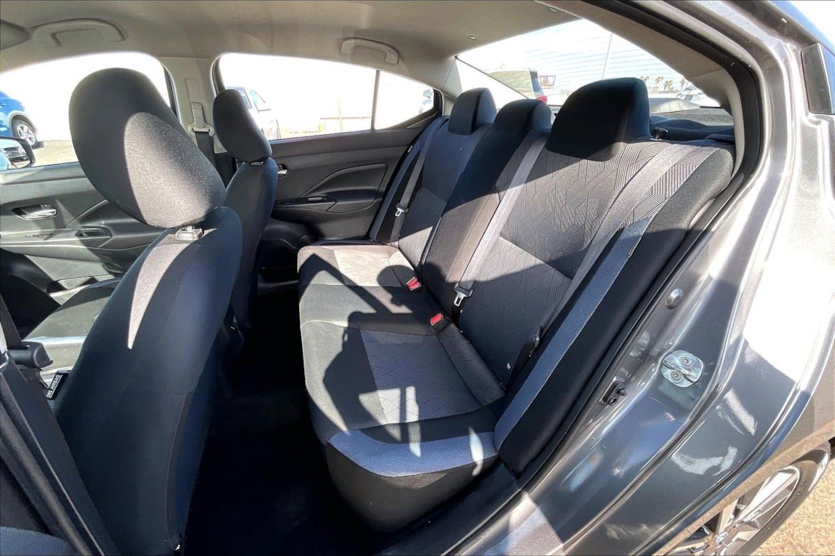 Used 2024 Nissan Versa SV FWD image 24