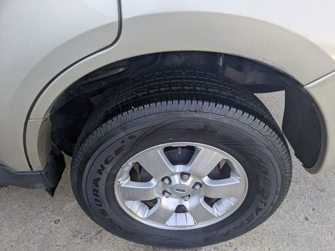 Used 2012 Ford Escape Limited AWD/4WD image 17