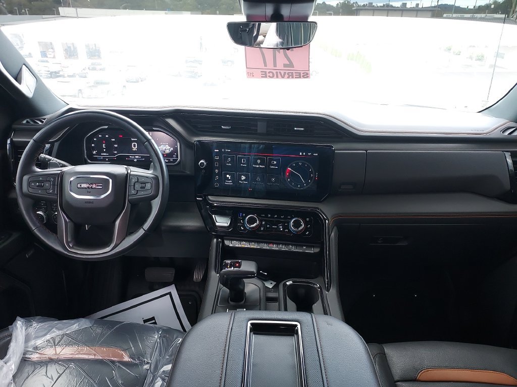 Used 2022 GMC Sierra 1500 AT4 w/ AT4 Premium Package AWD/4WD image 15