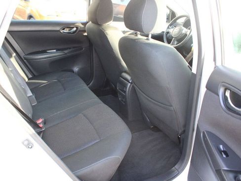 Used 2019 Nissan Sentra S FWD image 29