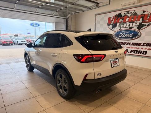 New 2026 Ford Escape ST-Line w/ Tech Pack #1 AWD/4WD image 7