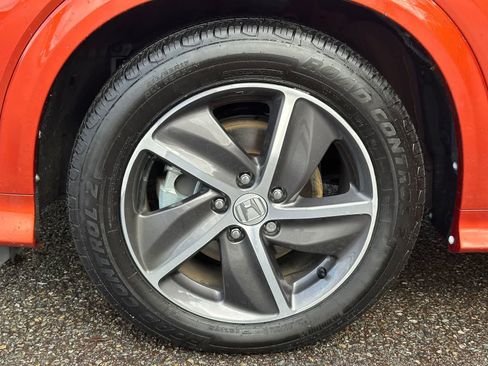 Used 2020 Honda HR-V Touring image 8