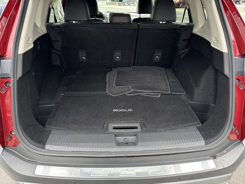 Used 2023 Nissan Rogue SL w/ SL Premium Package AWD/4WD image 5